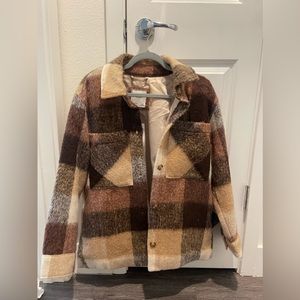 NWT Abercrombie Flannel Shacket Size Small